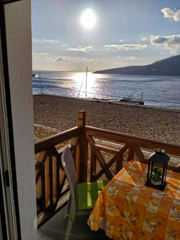 Ornella'S & Laura'S Secret Place Livadia  Exterior foto